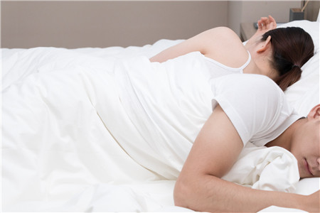 裸睡会引起妇科炎症吗 妇科病是裸睡引起的吗？3