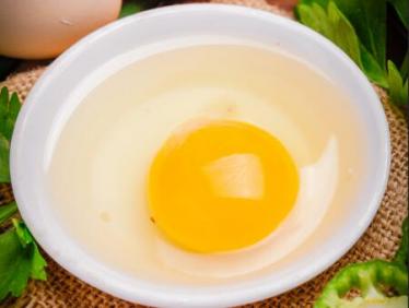 孕妇发烧可以吃鸡蛋吗