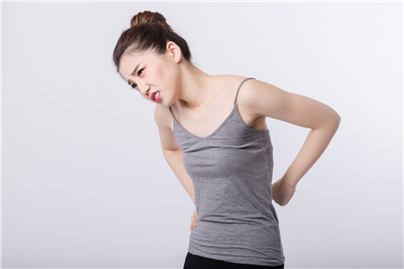 为什么经期会腰疼 经期腰疼正常吗？2