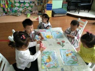 幼儿园快乐的泡泡教案1