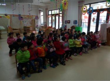 小班会变的表情教案2