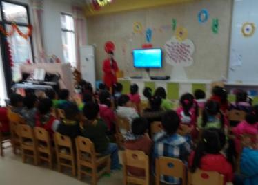 小班会变的表情教案3