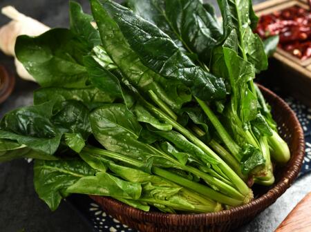 春天吃什么蔬菜好？这4种蔬菜鲜嫩且富含叶酸，孕妇小孩建议多吃