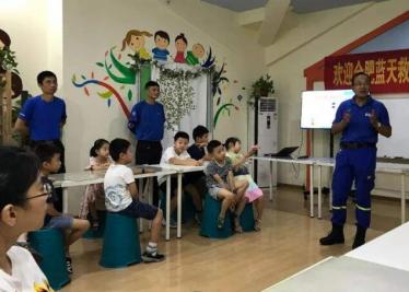 小班科学电闪雷鸣教案1