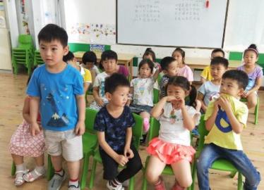 中班安全教案独自在家2