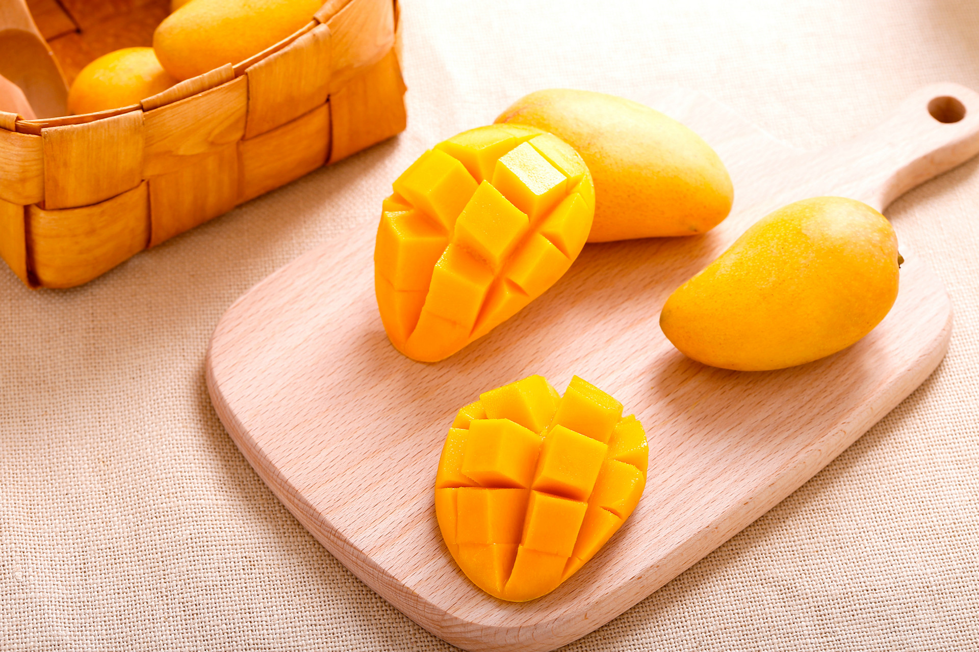 芒果什么季节吃最好吃
