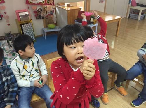 小班儿歌照镜子教案3