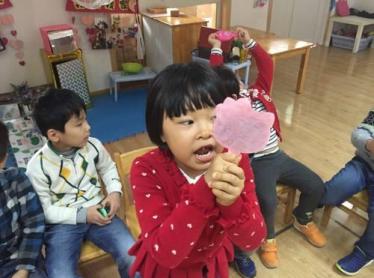 小班儿歌照镜子教案3