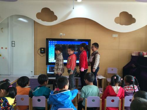 大班鸭子上桥音乐活动教案2