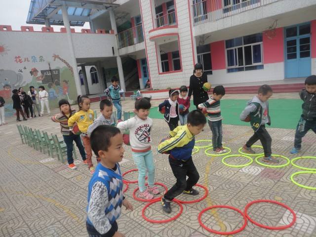 幼儿园小动物赛跑教案3