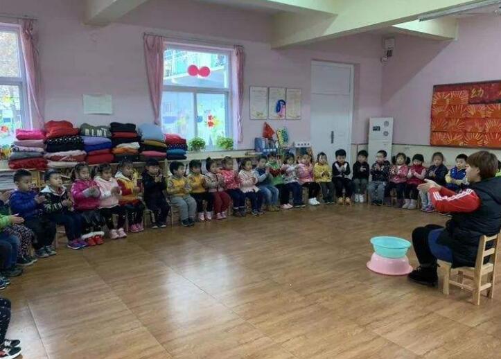 小班社会生病教案2