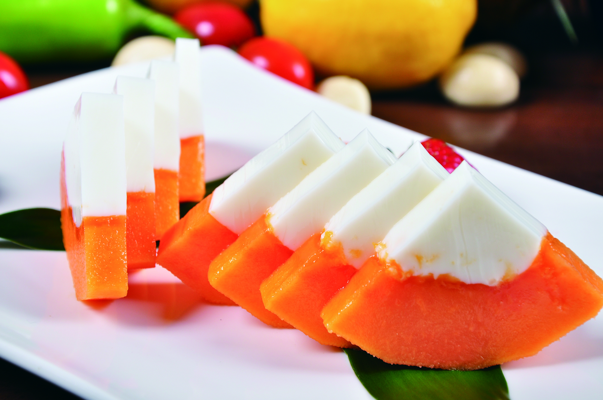 木瓜炖牛奶的功效 可以催乳吗3