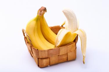 香蕉皮煮水的功效与作用5