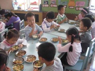 小班健康不挑食教案1