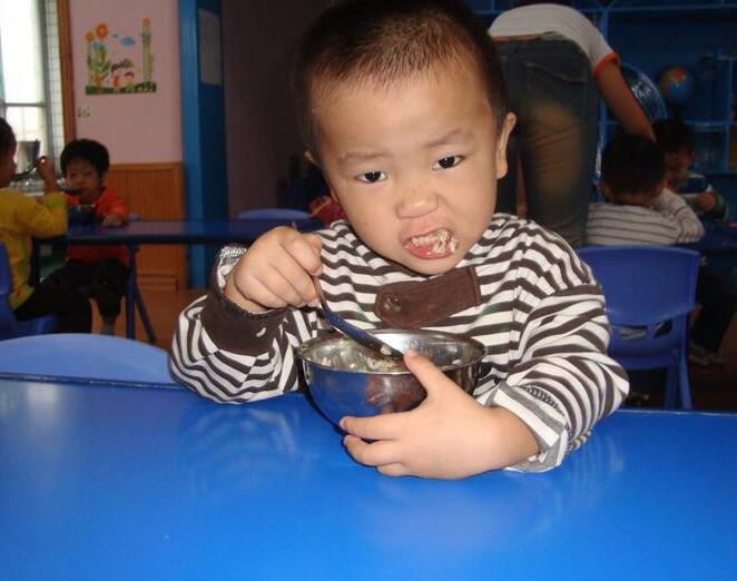 好吃的红色食物小班教案3