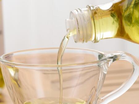 橄榄油加白醋的功效