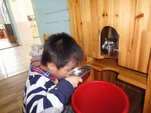 清洗口腔教案小班2