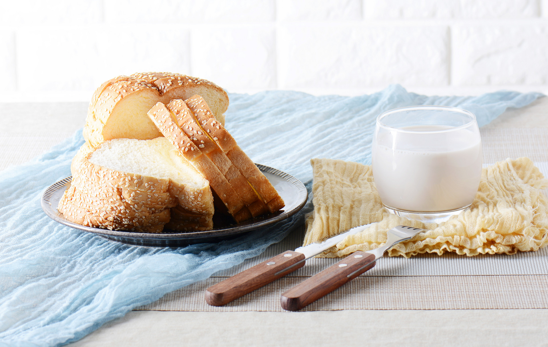 黑麦面包有什么营养 黑麦面包的营养价值