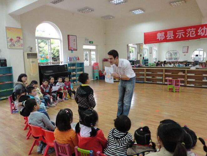 大班社会危险的东西我不动教案3