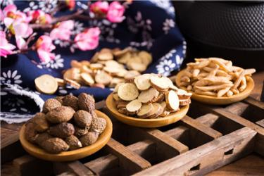 慢性咽炎喝胖大海有用吗1