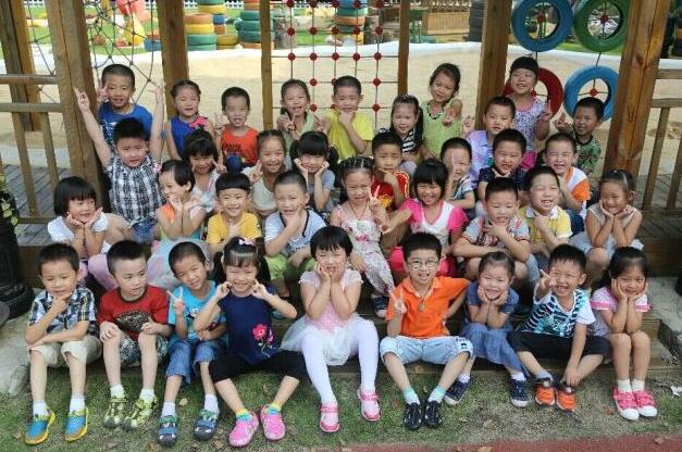 小班健康爱笑的宝宝人人爱教案1