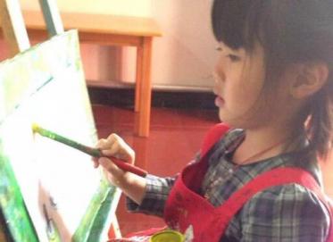 小班艺术小鱼吹泡泡教案2
