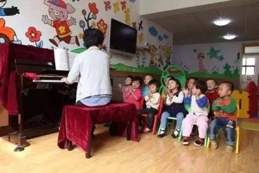 中班语言珍惜粮食不浪费教案3