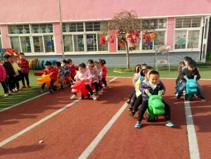中班体育跳水运动员教案1