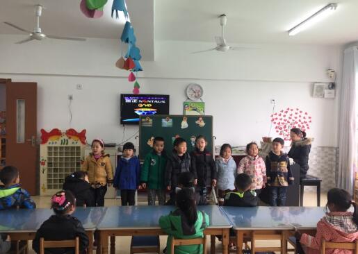 幼儿园会说话的小青蛙教案1