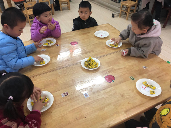 幼儿园小猪过生日数学教案1
