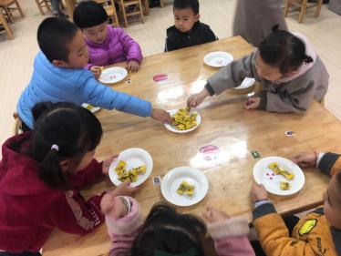 幼儿园小猪过生日数学教案3