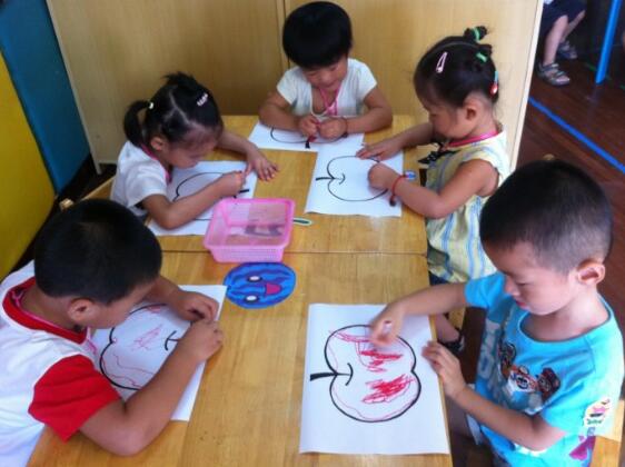 幼儿园小班苹果树教案1