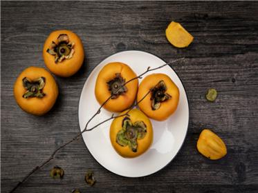脆柿子减肥期间能吃吗