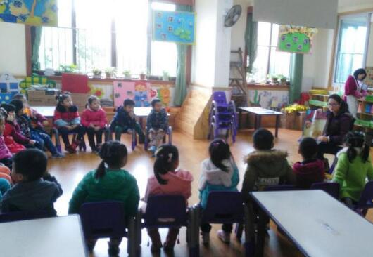 幼儿园小班科学瓶子和盖子教案2