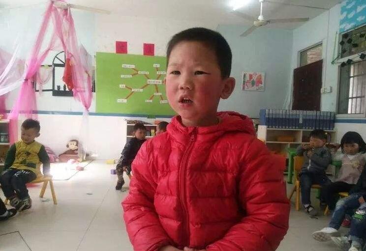 幼儿园托班健康他为什么肚子疼教案2