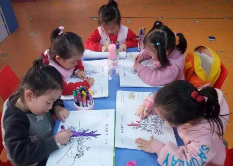 小班健康肚子为什么会疼教案1