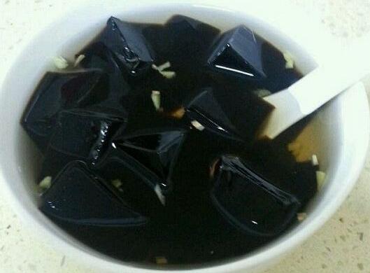 宫寒可以吃黑凉粉吗