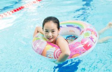 孩子学游泳会造成视力下降吗