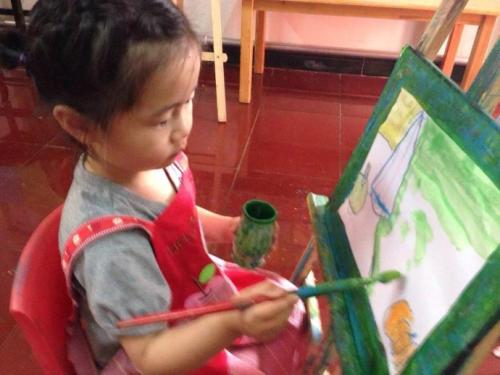 幼儿园中班毛线变魔术教案1