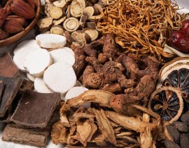 宫寒吃西药好还是吃中药好