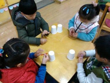 大班纸杯传声筒教案3