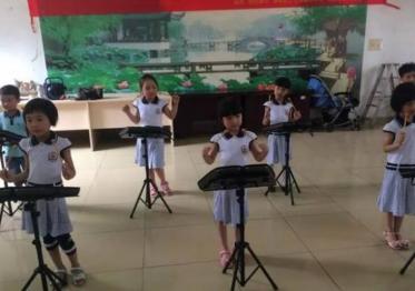 幼儿园咿呀咿呀哟教案2