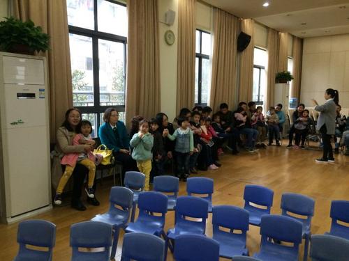 幼儿园小班音乐活动咿呀咿呀哟教案1