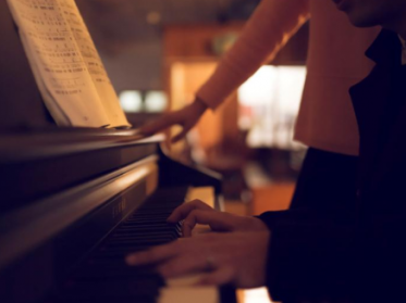 男孩子学钢琴对性格会有影响吗