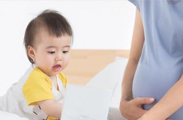 宝宝戒奶期间可以打疫苗吗