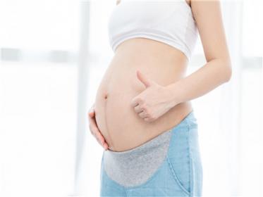 孕妇9个月助产瑜伽