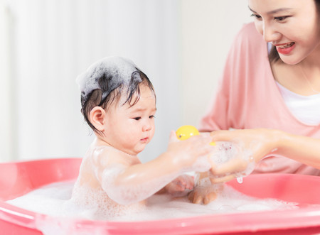 宝宝用什么洗发水好 如何购买宝宝洗发水
