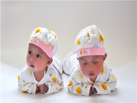 雙胞胎男寶寶好聽的名字有哪些 這些名字好聽又文藝