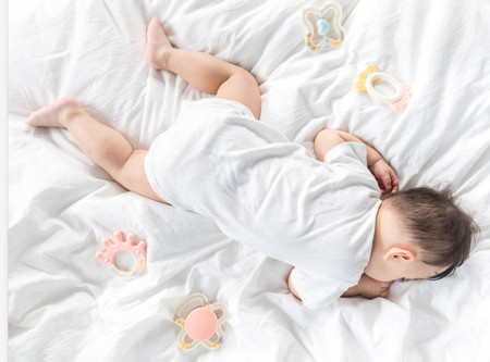 6个月宝宝能趴着睡觉吗