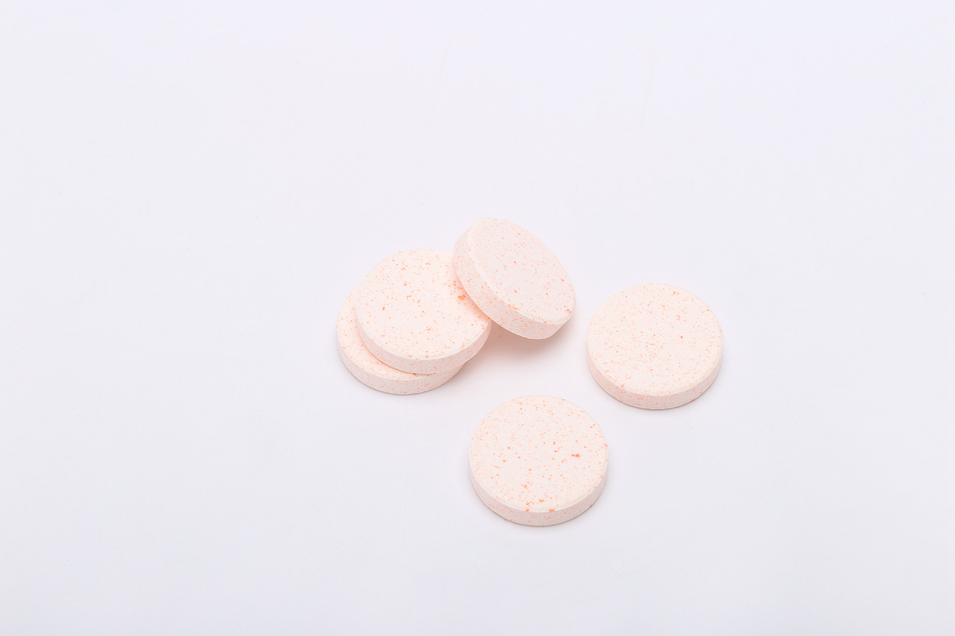 吃了维生素c能喝酒吗